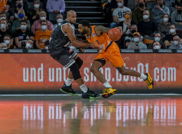 强赛中对阵 强赛中对阵