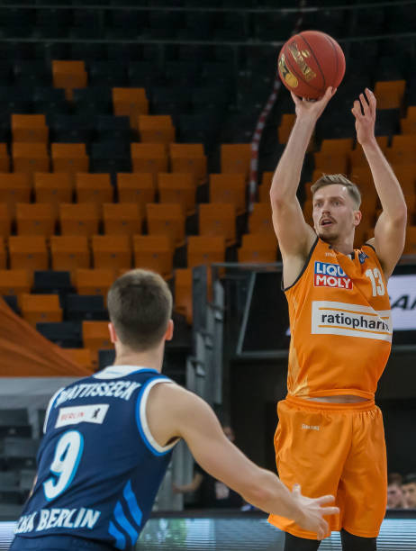 坚定不移 坚定不移